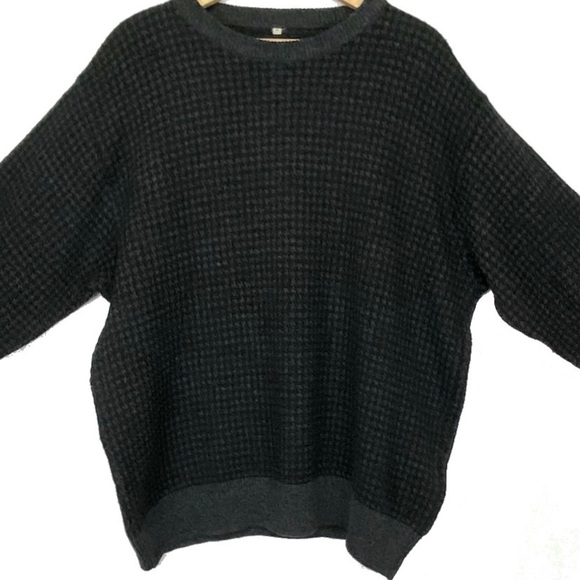 VTG 80’s Custom Made in Italy, Black & Charcoal Checkered Sweater - Picture 3 of 8